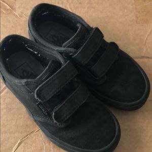 TODDLER VANS